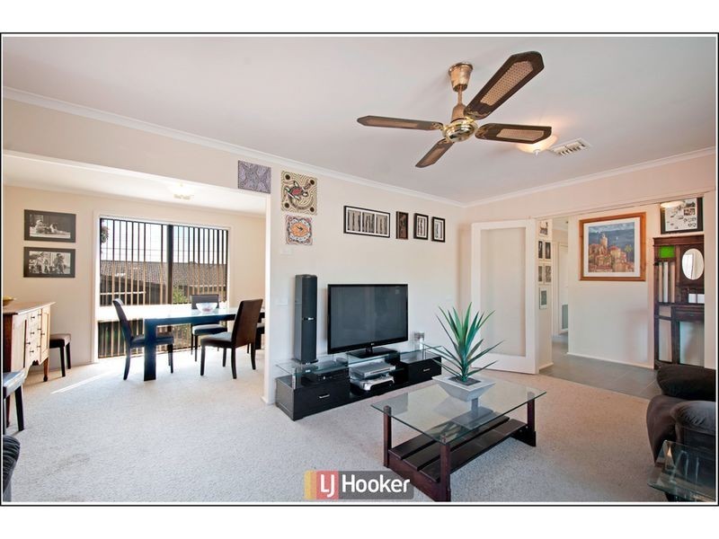 15 Foxall Street, Holder ACT 2611