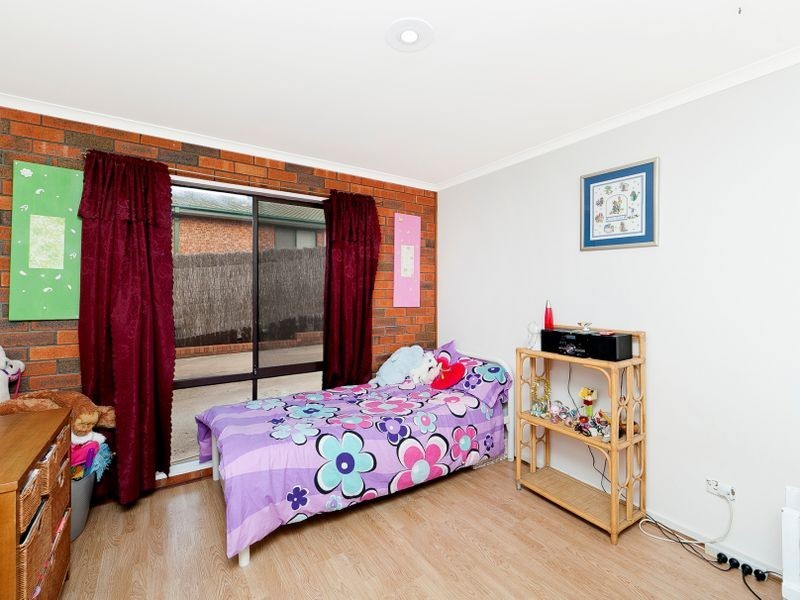 26 Jackie Howe Crescent, Macarthur ACT 2904