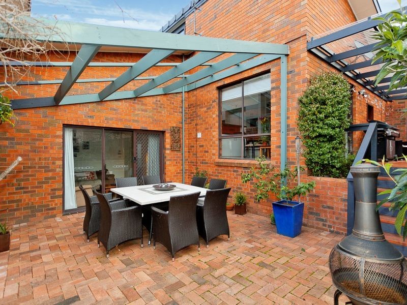 26 Jackie Howe Crescent, Macarthur ACT 2904