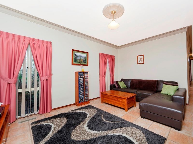 9 Carumbi Place, Isabella Plains ACT 2905