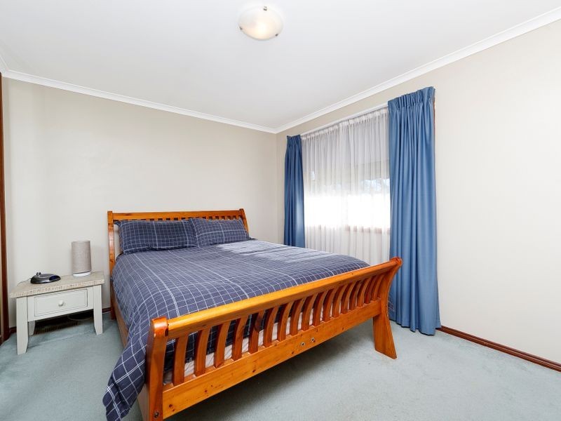 9 Carumbi Place, Isabella Plains ACT 2905