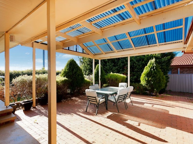 9 Carumbi Place, Isabella Plains ACT 2905