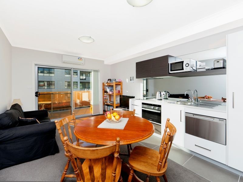 16/56 Cowlishaw Street, Greenway ACT 2900