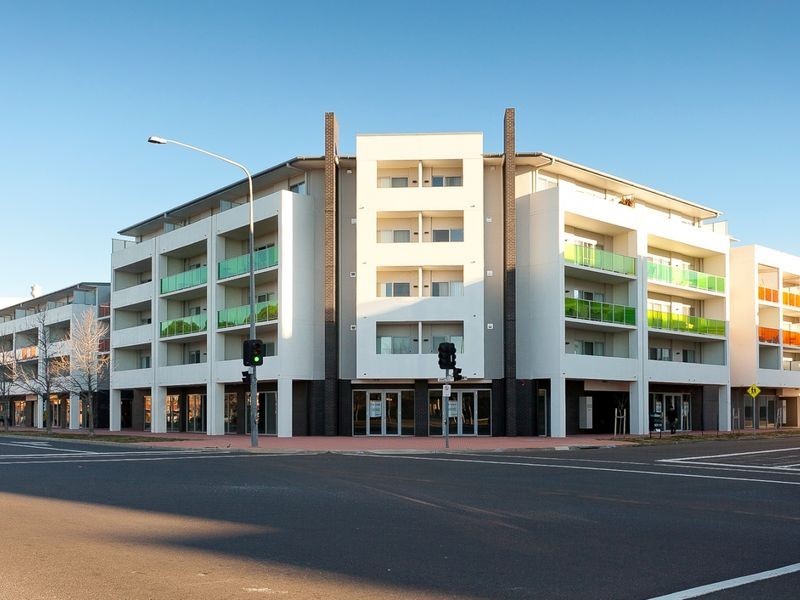 16/56 Cowlishaw Street, Greenway ACT 2900