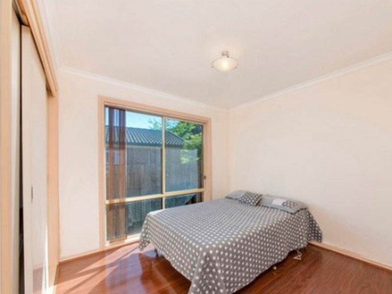 2 Peron Place, Banks ACT 2906