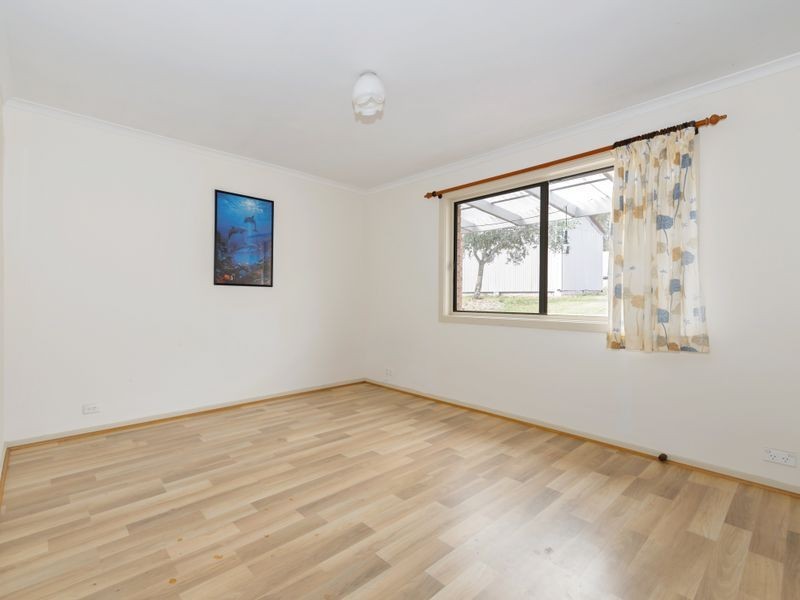 7 Jeanette Place, Gilmore ACT 2905