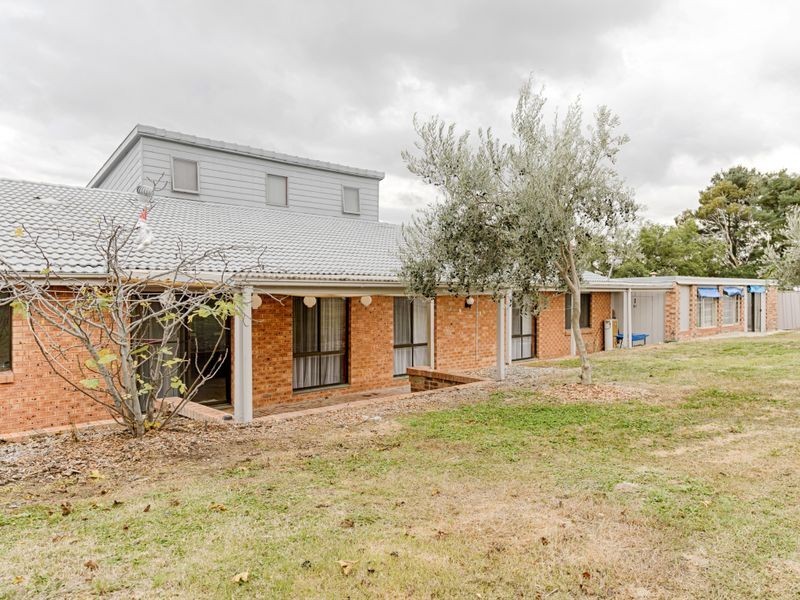 7 Jeanette Place, Gilmore ACT 2905