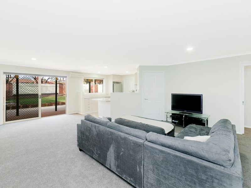 7/1-3 Forest Drive, Jerrabomberra NSW 2619