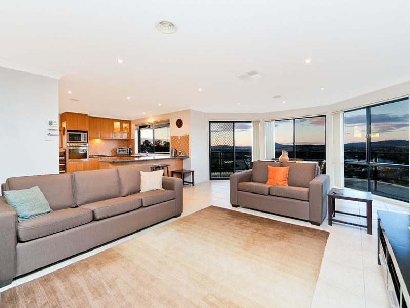 18 Sturrock Place, Gordon ACT 2906