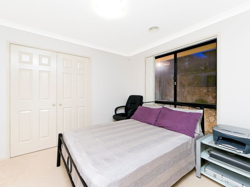 18 Sturrock Place, Gordon ACT 2906