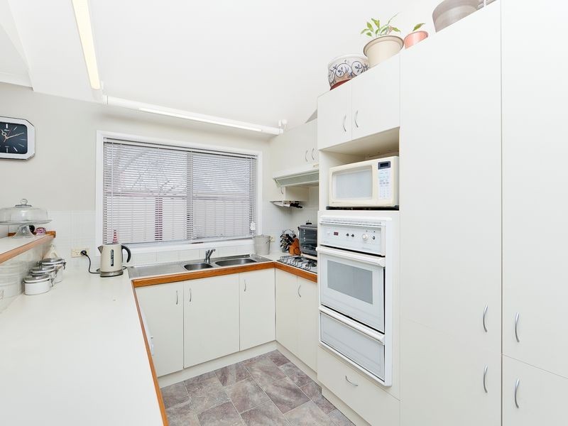 10 Ina Gregory Circuit, Conder ACT 2906