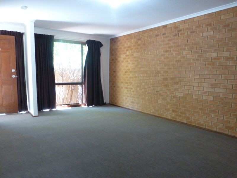 2 Yeo Close, Calwell ACT 2905
