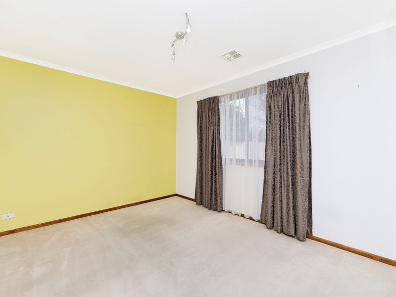 3 Stobie Place, Monash ACT 2904
