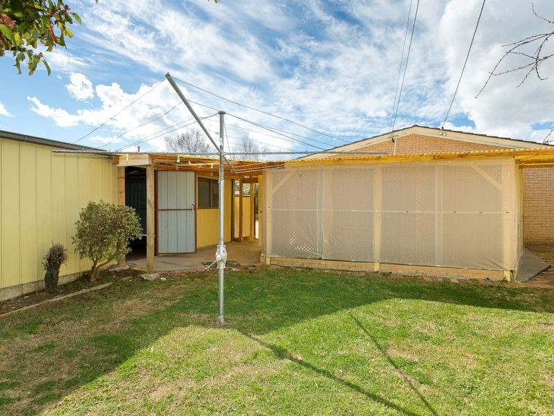 3 Stobie Place, Monash ACT 2904