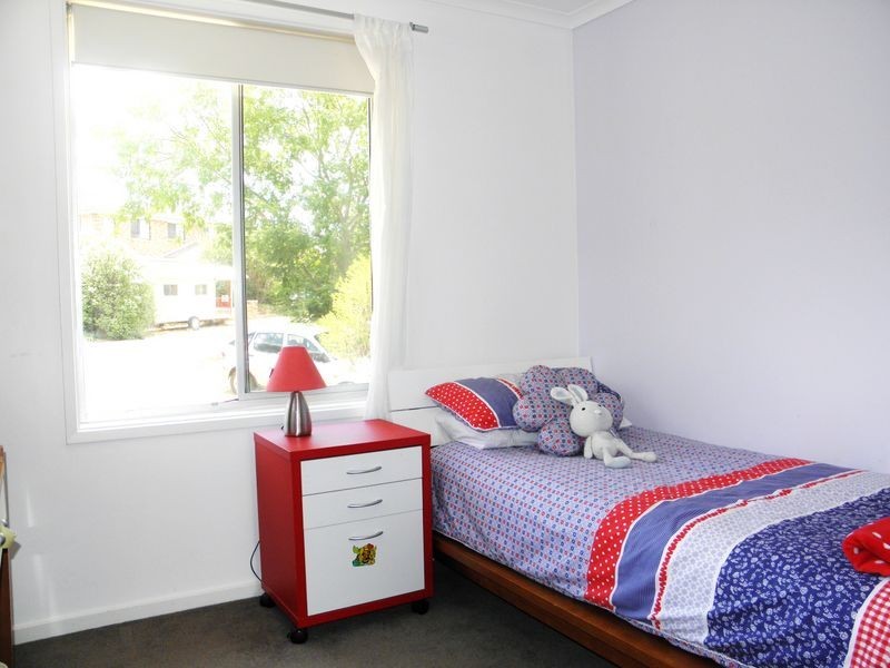 22 Nunan Crescent, Oxley ACT 2903