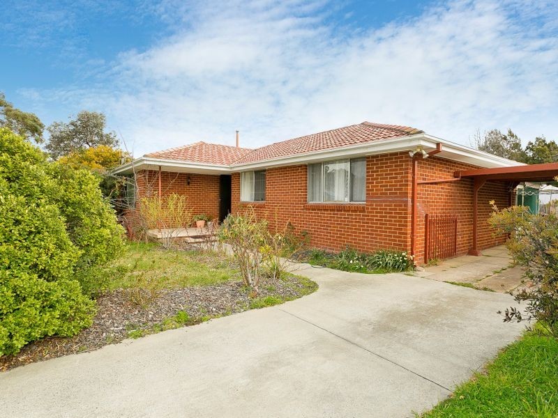 37 Karney Place, Kambah ACT 2902