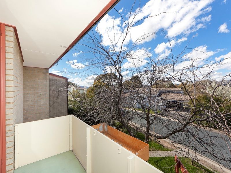 8/7 McGee Place, Pearce ACT 2607