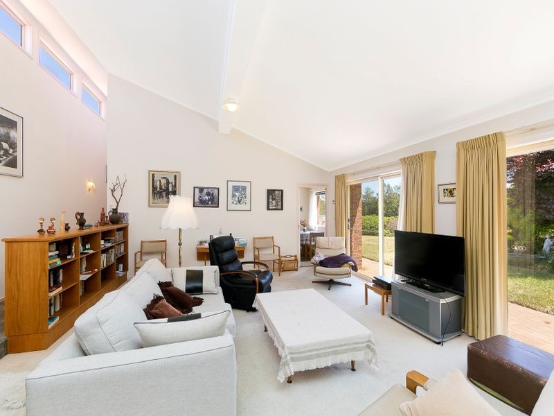 5 Dodwell Street, Giralang ACT 2617