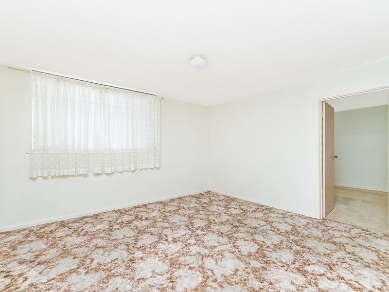 1/6 Stornaway Road, Queanbeyan NSW 2620