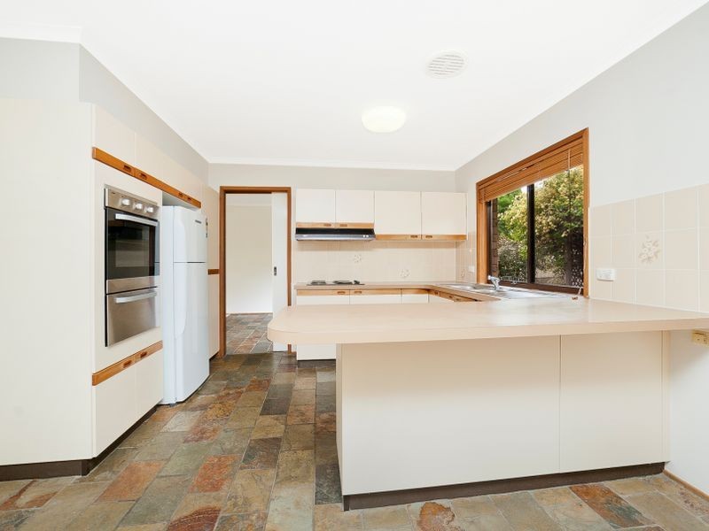 12 Merriman Crescent, Macarthur ACT 2904