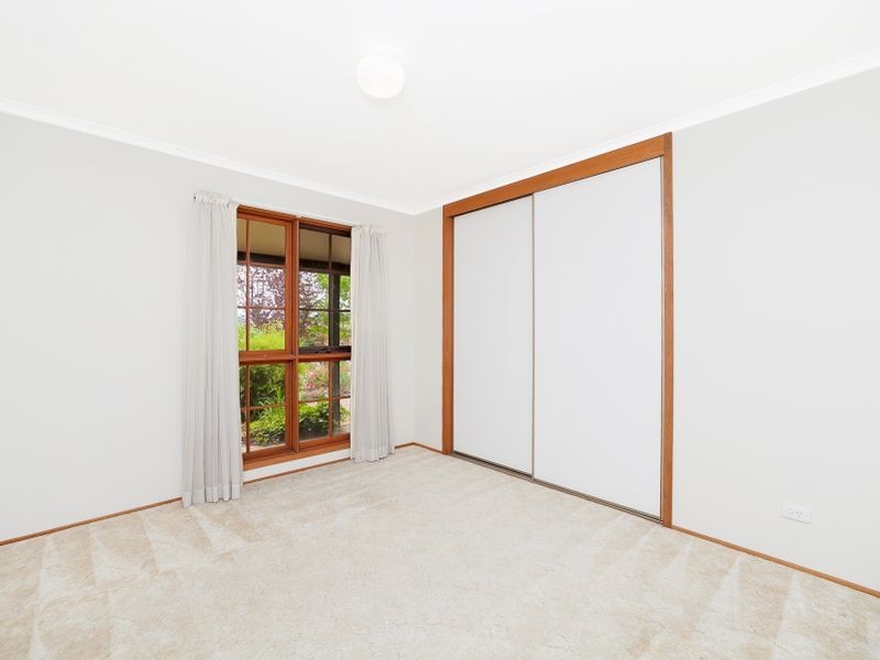 12 Merriman Crescent, Macarthur ACT 2904