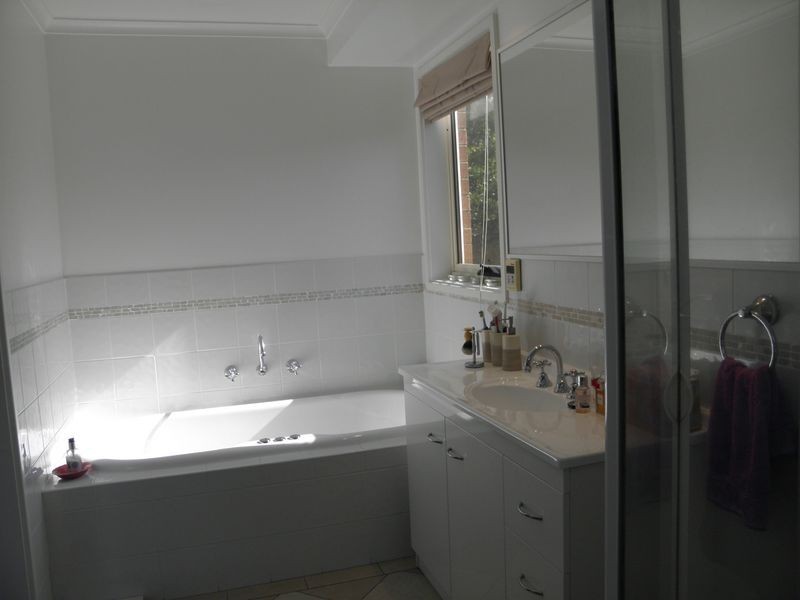 78 Degraves Crescent, Wanniassa ACT 2903