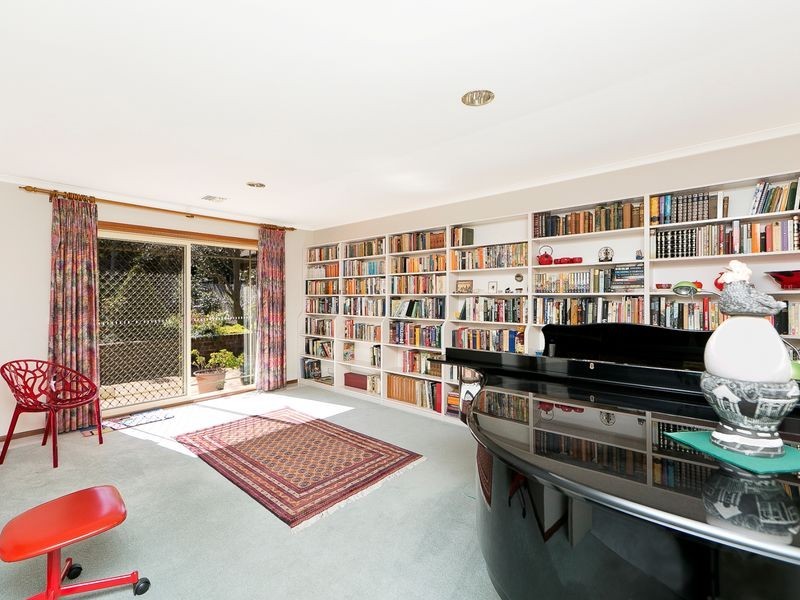 124/98 Corinna Street, Phillip ACT 2606