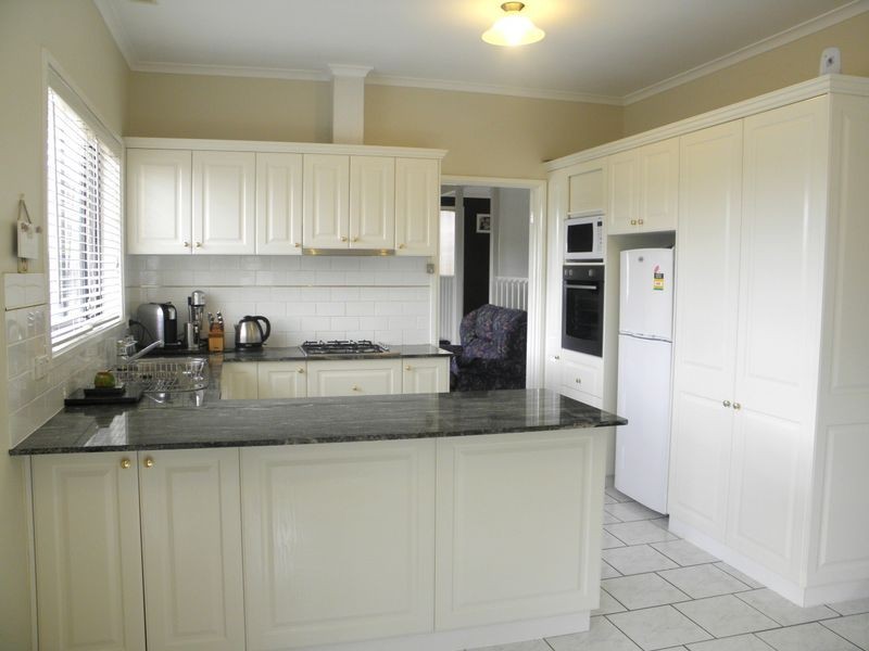 64 Jackie Howe Crescent, Macarthur ACT 2904