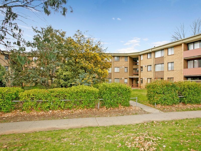 61D/58 Wattle Street, Lyneham ACT 2602