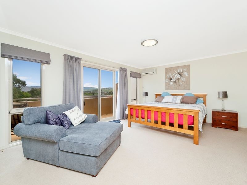 14 Llewellyn Loop, Conder ACT 2906