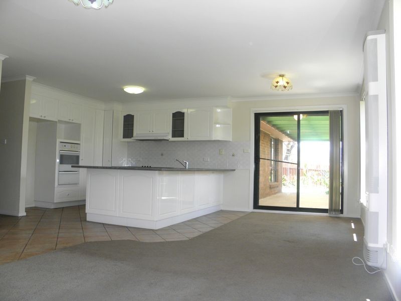 32 Charlton Crescent, Gordon ACT 2906