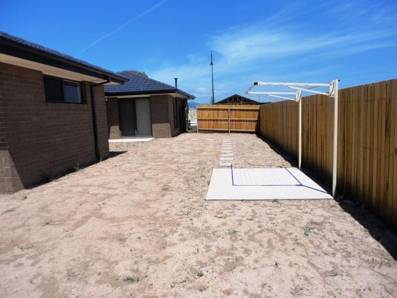 138 Macfarlane Burnet Avenue, Macgregor ACT 2615