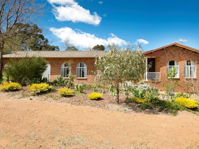 12 Adamson Crescent, Wanniassa ACT 2903