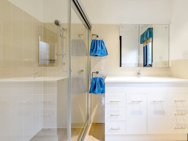 33 Falkiner Place, Macarthur ACT 2904