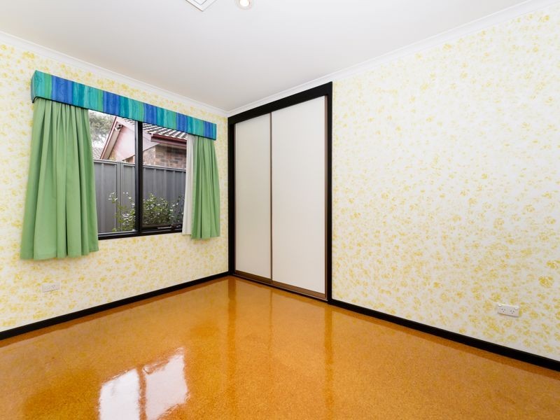 33 Falkiner Place, Macarthur ACT 2904