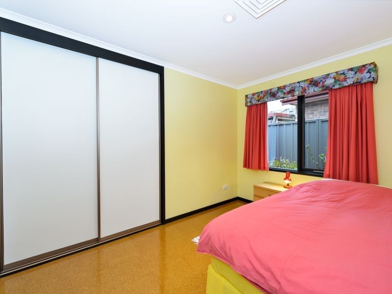 33 Falkiner Place, Macarthur ACT 2904