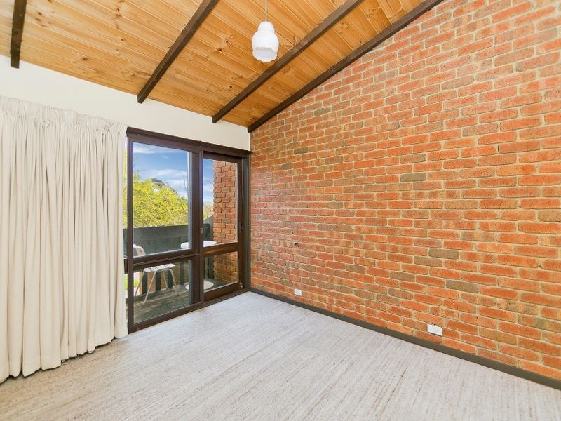 5/8 Watling Place, Weston ACT 2611
