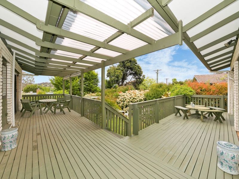 367 Bugden Avenue, Fadden ACT 2904