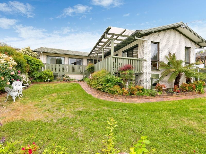 367 Bugden Avenue, Fadden ACT 2904