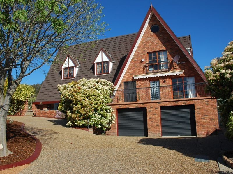 16 Crommelin Place, Chisholm ACT 2905