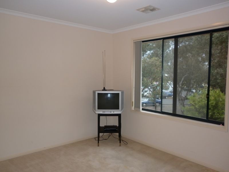 15/92 Casey Crescent “Narona Park, Calwell ACT 2905