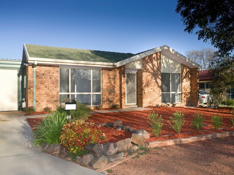 12 Alarmon Crescent, Dunlop ACT 2615