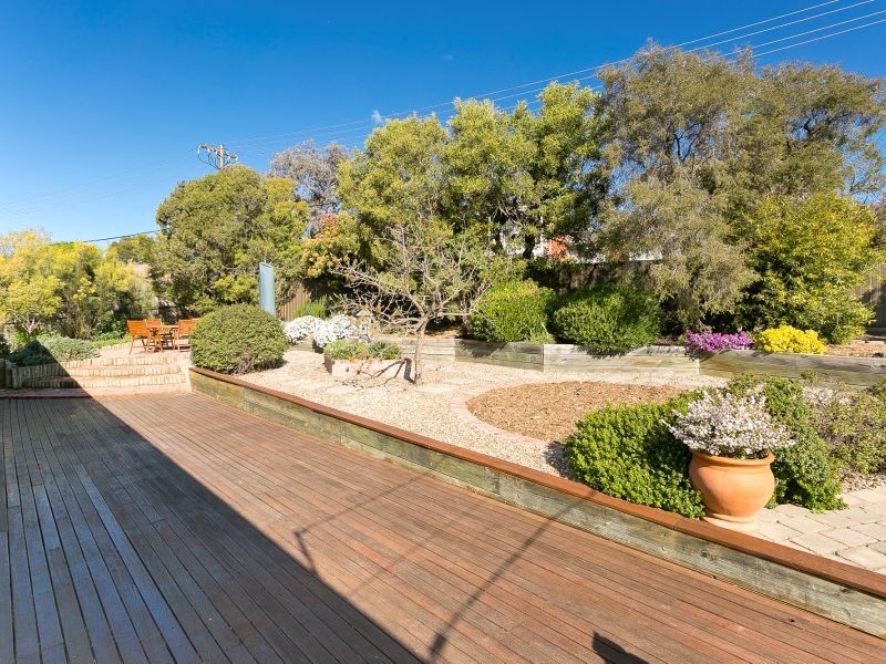 12 Strachan Place, Wanniassa ACT 2903