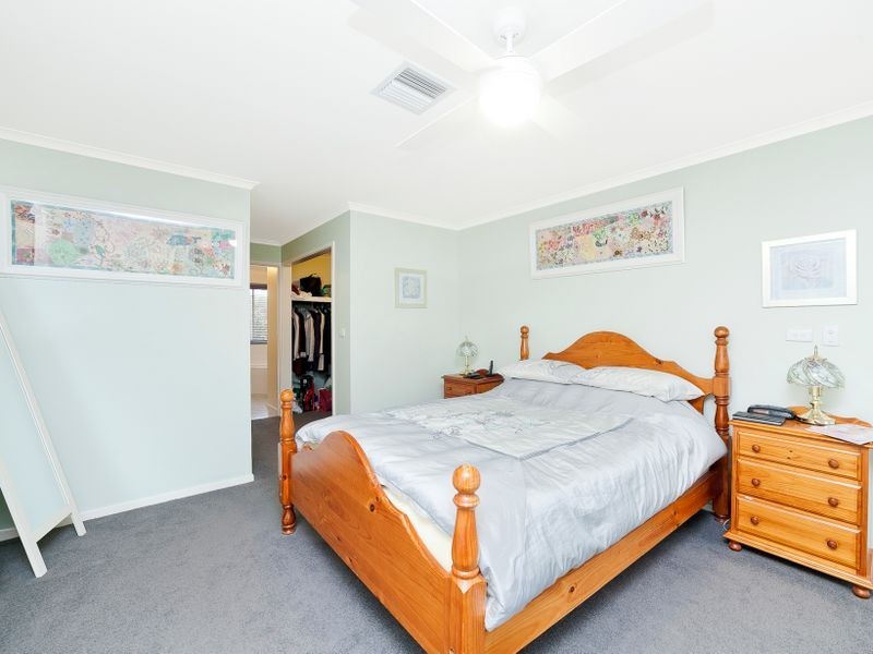 38 Mount Vernon Drive, Kambah ACT 2902