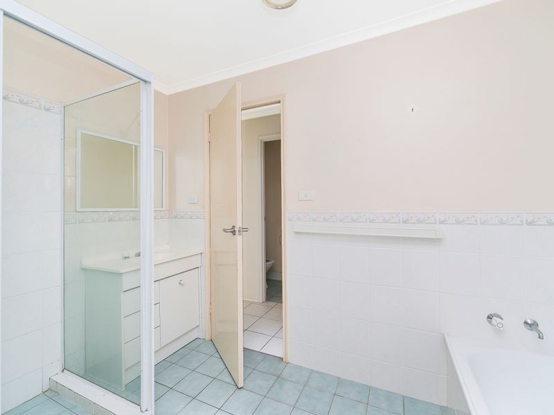 4/40 Sid Barnes Crescent, Gordon ACT 2906