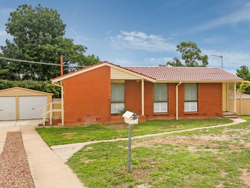88 Sternberg Crescent, Wanniassa ACT 2903