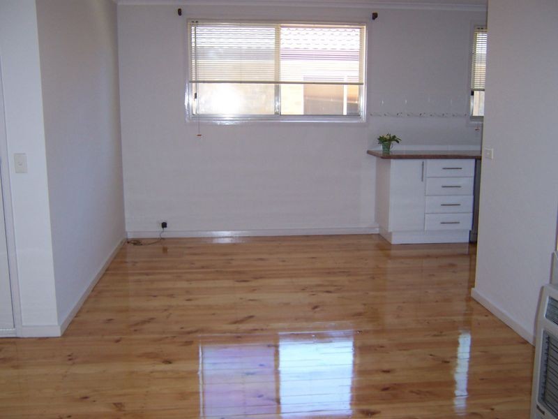 2 Maloney Street, Wanniassa ACT 2903