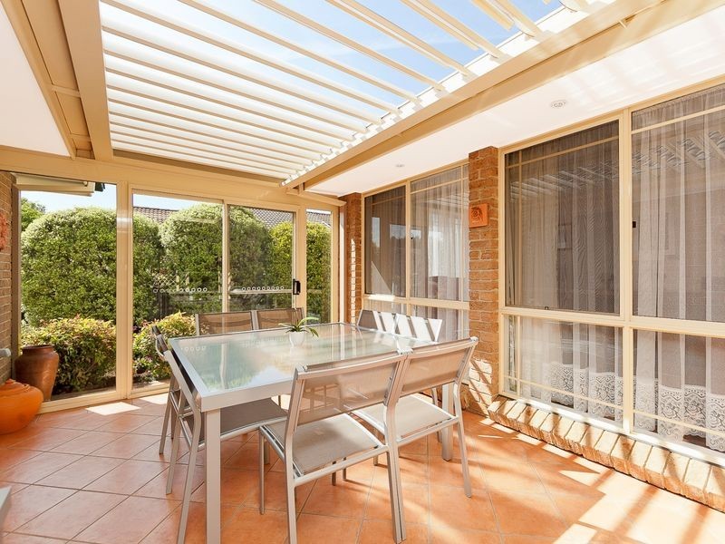 11 Mackney Place, Gordon ACT 2906