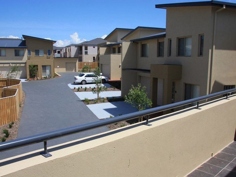 10/4 Burgoyne Street, Bonython ACT 2905