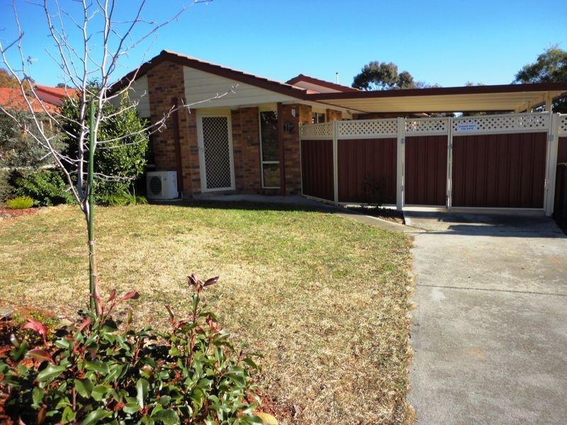 7 Tallon Place, Gordon ACT 2906